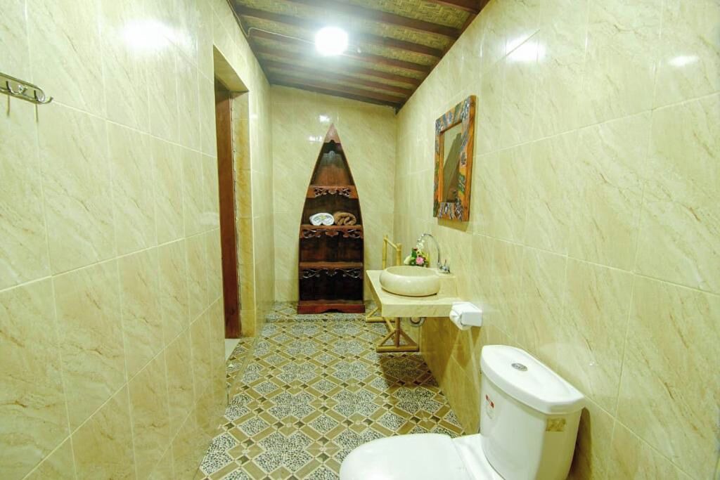 Photo of Bathroom in Songan