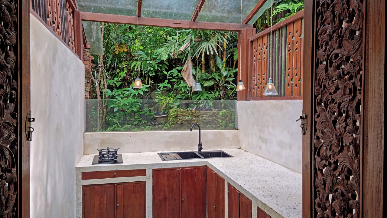 Photo of Patio Balcony in Sambahan