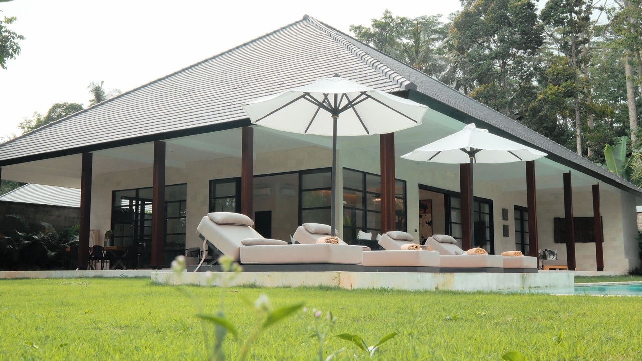 Photo of Outdoor in Kedewatan