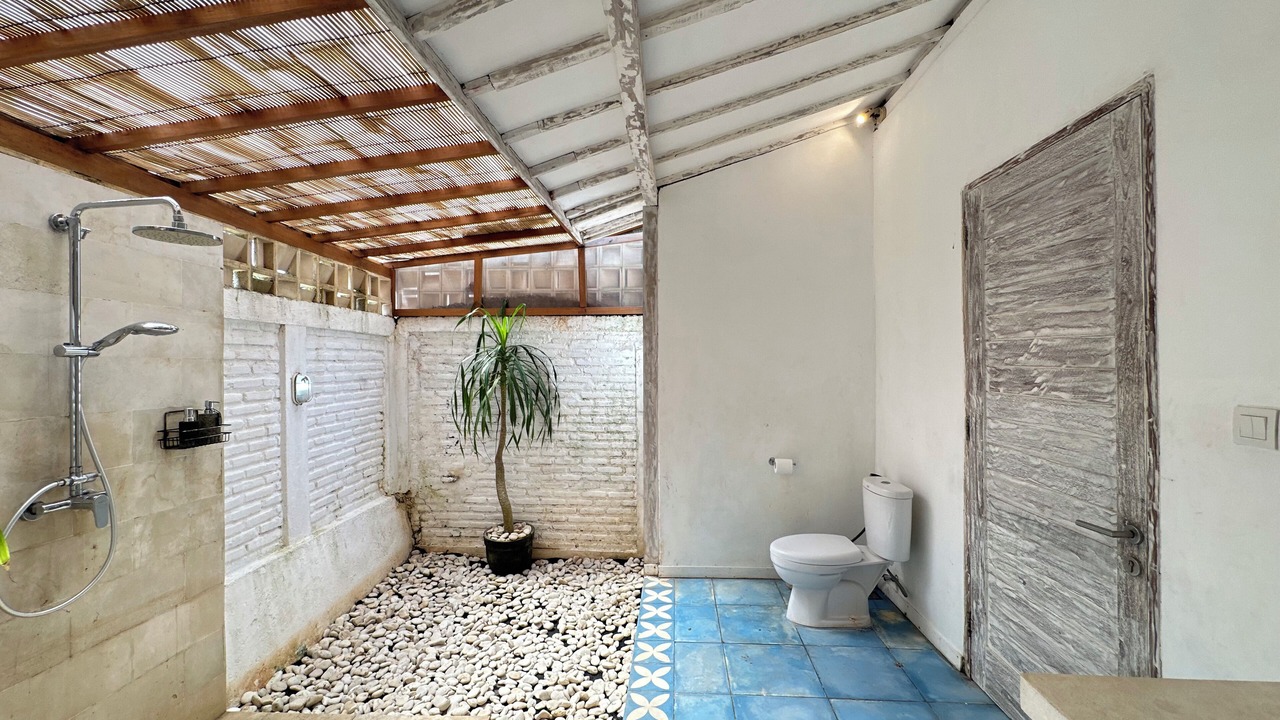 Photo of Bathroom in Pecatu