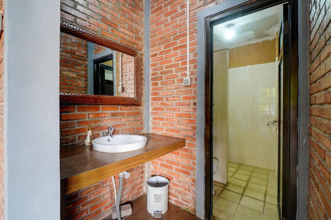 Photo of Bathroom in Lembang