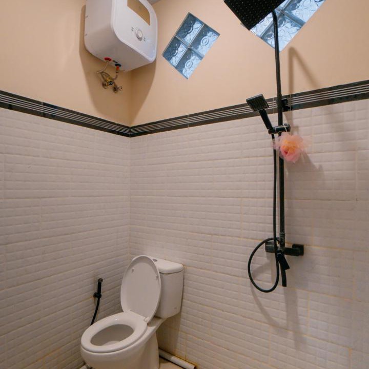 Photo of Bathroom in Singapadu Tengah