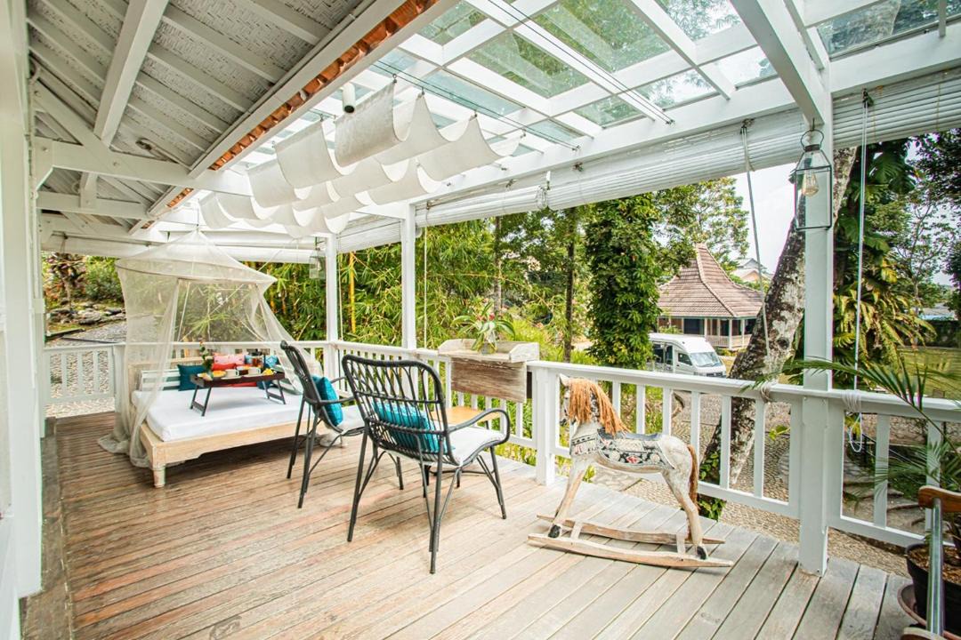 Photo of Patio Balcony in Megamendung