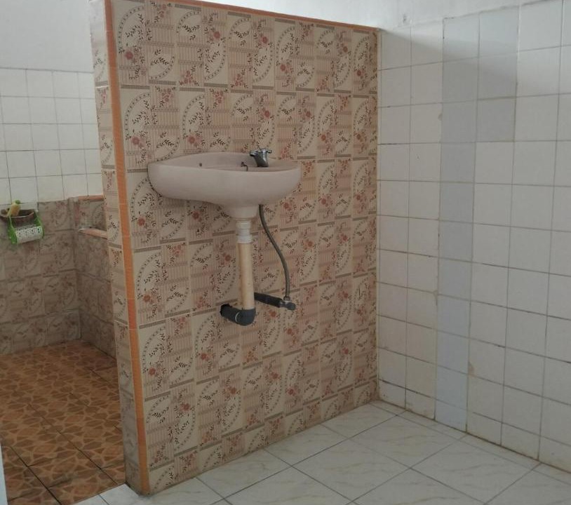 Photo of Bathroom in Padang