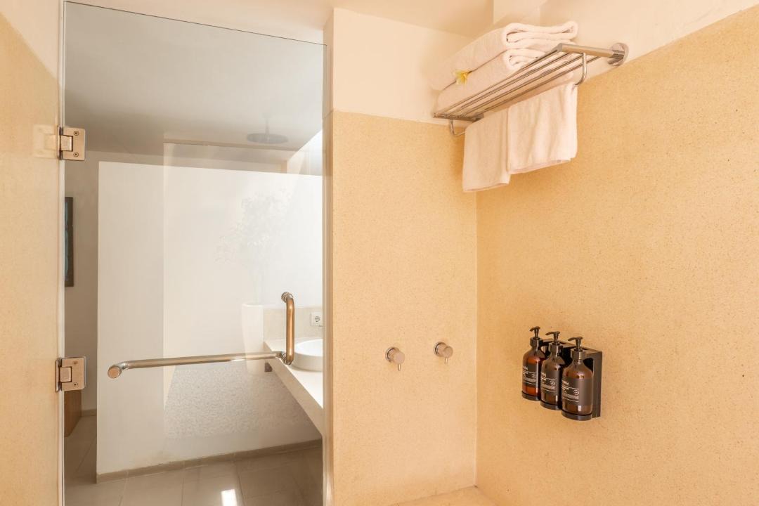 Photo of Bathroom in Mangsit