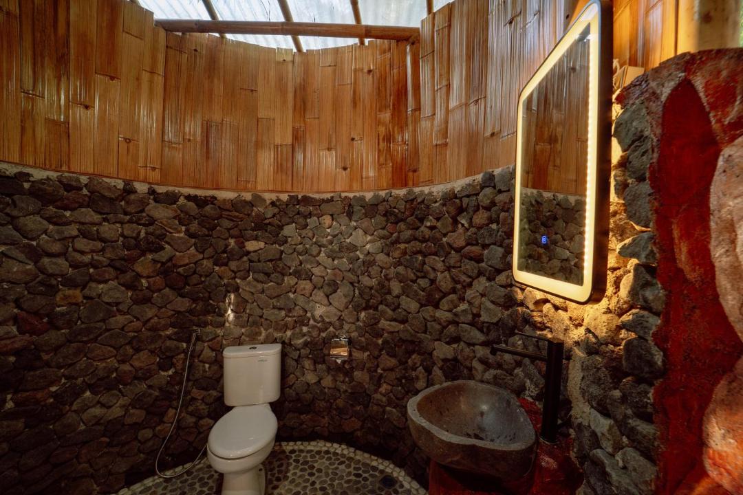 Photo of Bathroom in Selat