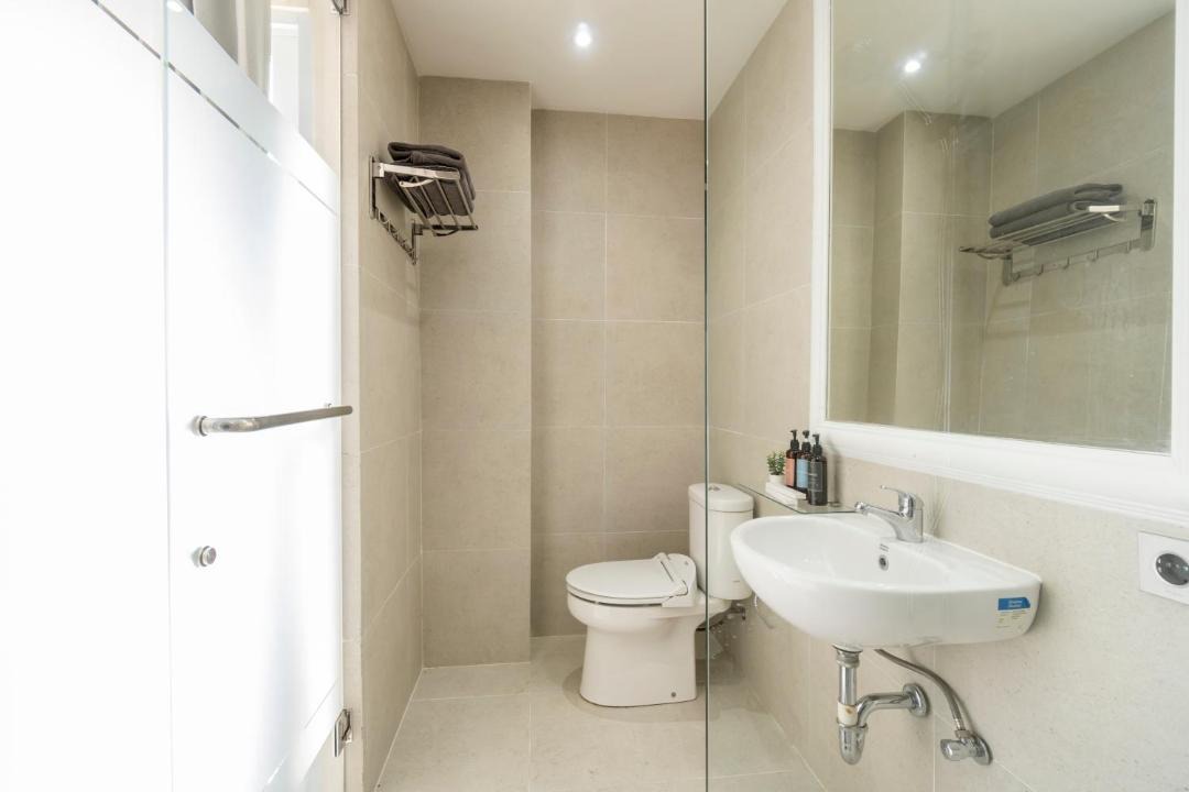 Photo of Bathroom in Sunset Road