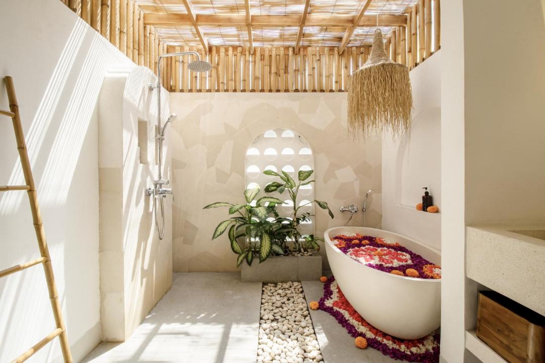 Photo of Bathroom in Padangsambian Klod