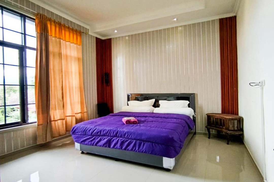 Photo of Bedroom in Batu