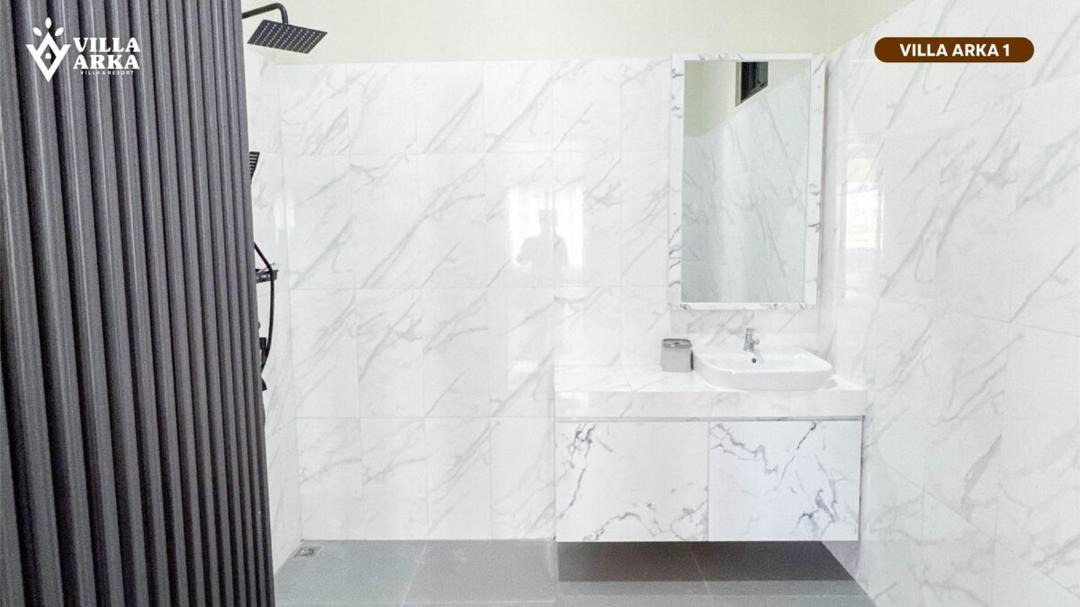 Photo of Bathroom in Megamendung