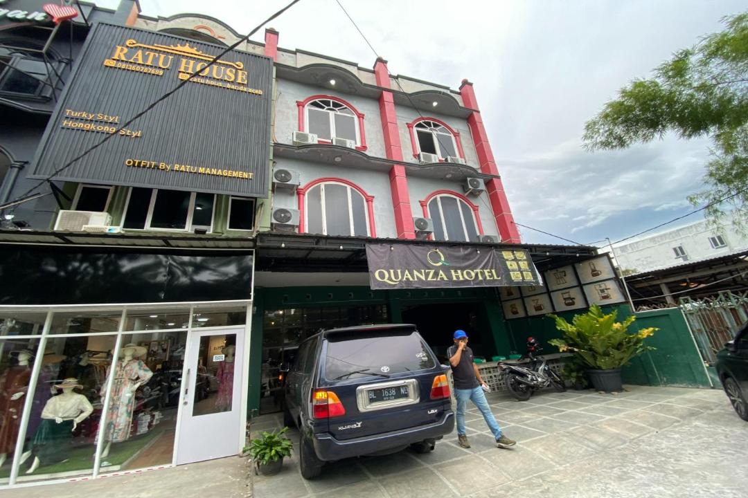 Photo of Others in Banda Aceh