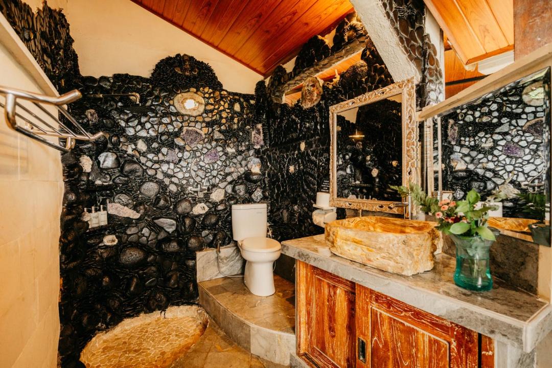 Photo of Bathroom in Sayan