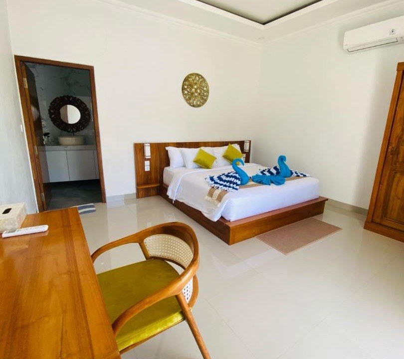 Photo of Others in Mushroom Bay