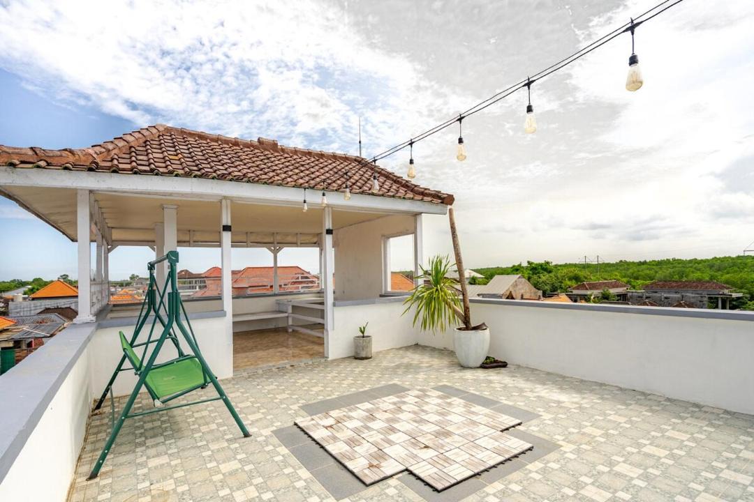 Photo of Patio Balcony in By Pass Ngurah Rai
