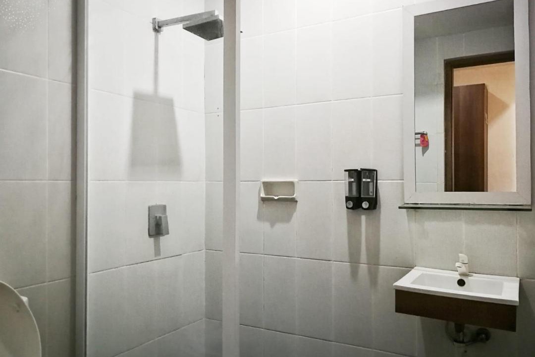 Photo of Bathroom in Sunset Road