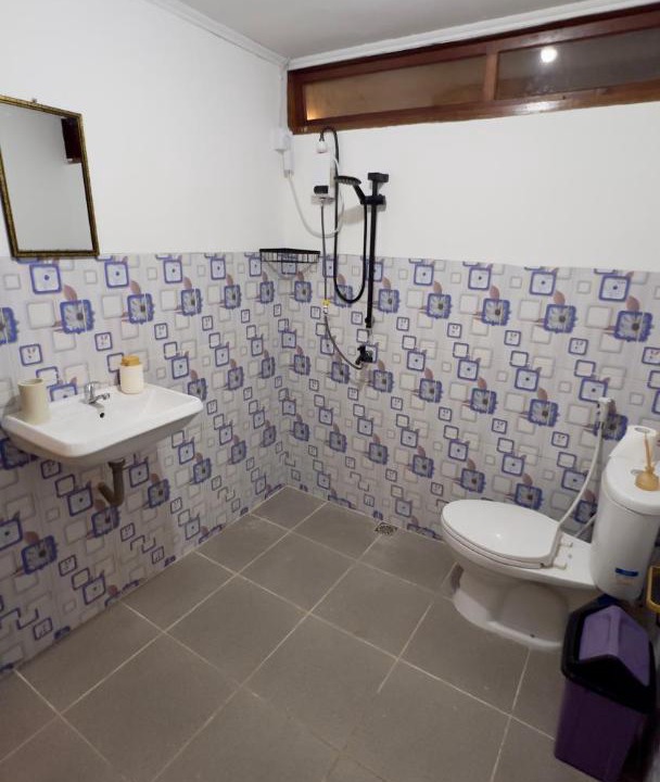 Photo of Bathroom in Katiet