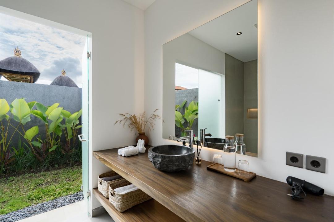 Photo of Bathroom in Mambal