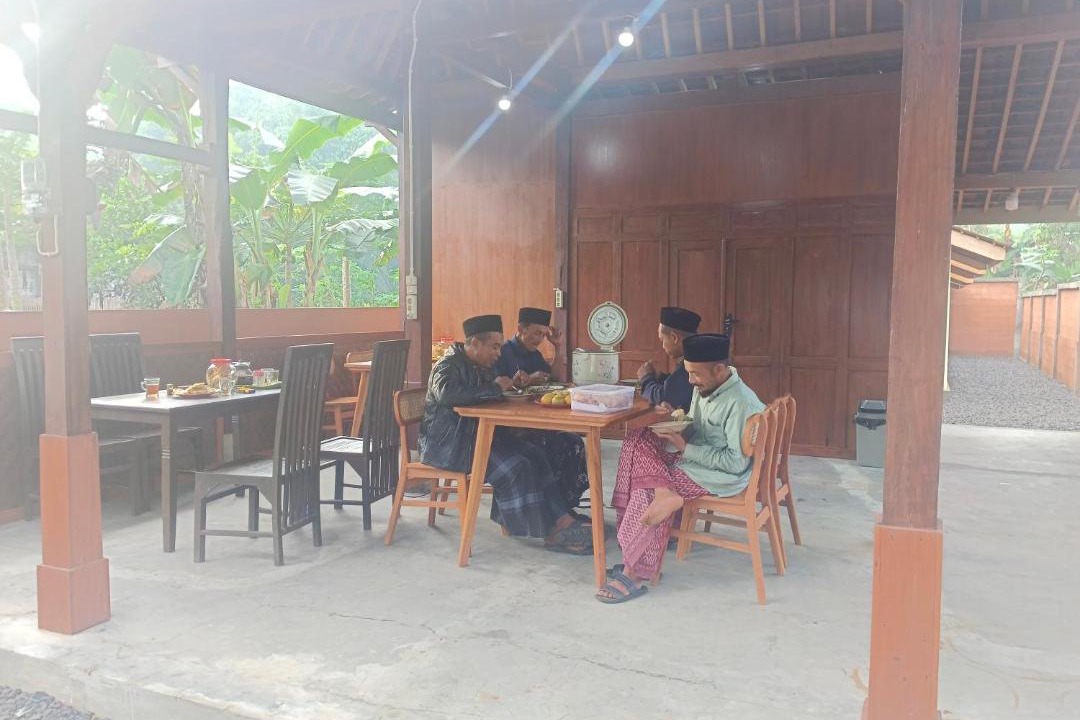 Photo of Others in Borobudur