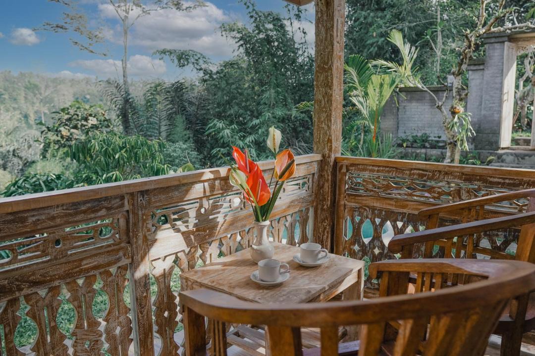 Photo of Patio Balcony in Taro