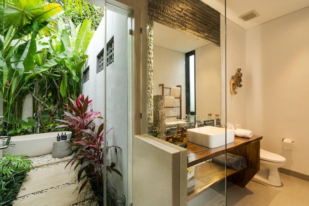 Photo of Bathroom in Mambal