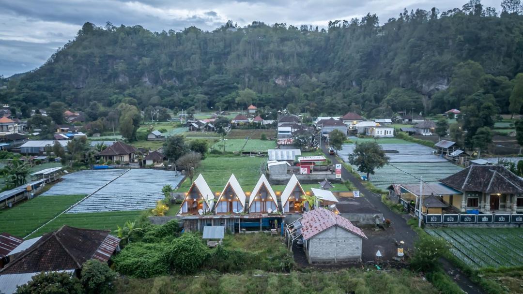 Photo of Buildings in Songan
