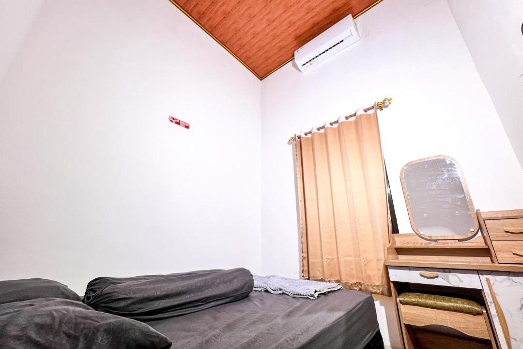 Photo of Bedroom in Prambanan