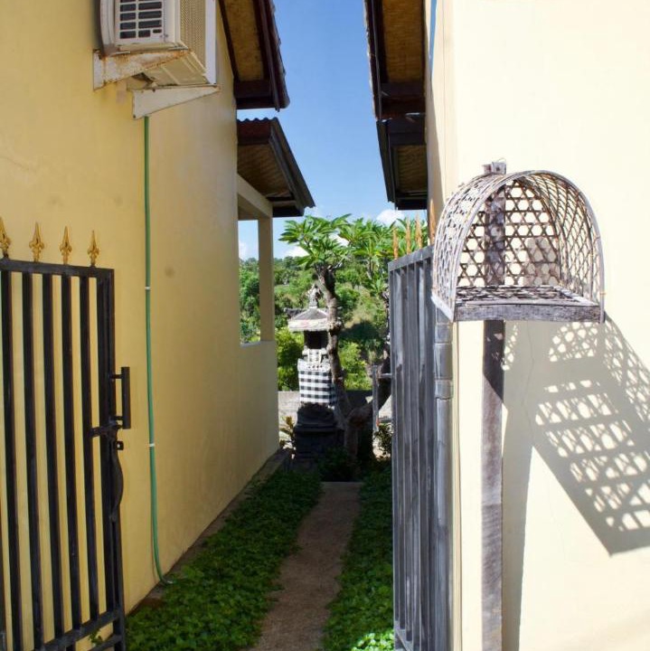 Photo of Others in Tulamben