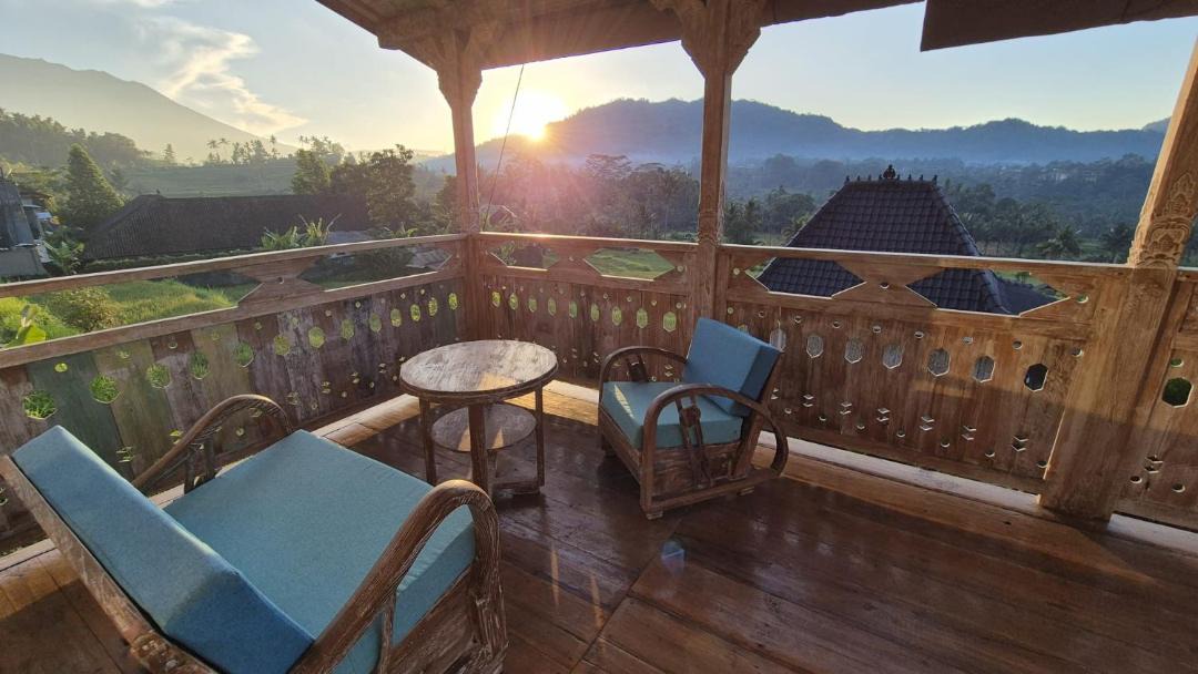 Photo of Patio Balcony in Sidemen
