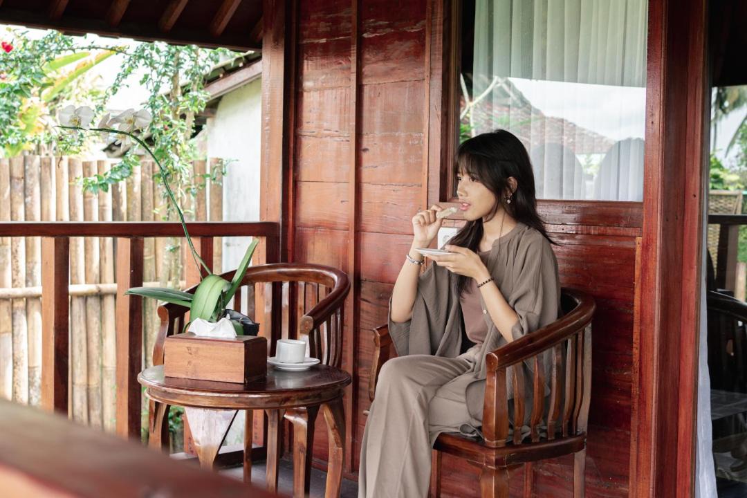Photo of Others in Taro