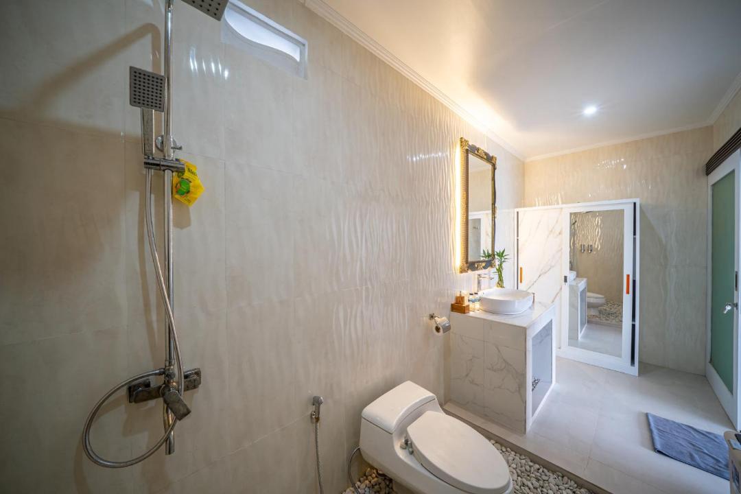 Photo of Bathroom in Songan
