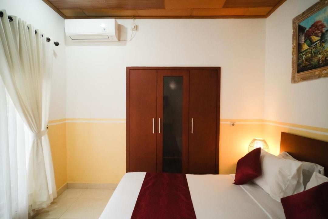Photo of Bedroom in Sambahan