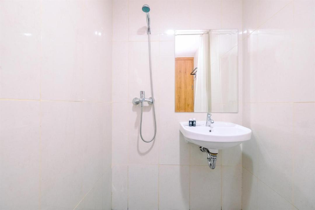Photo of Bathroom in Duren Sawit