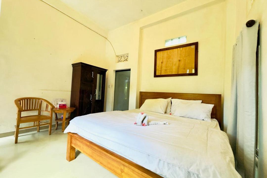 Photo of Bedroom in Sambahan