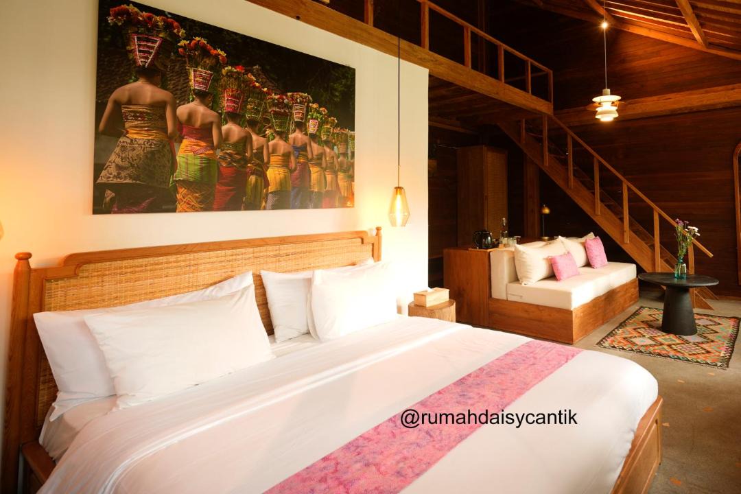 Photo of Bedroom in Nyambu