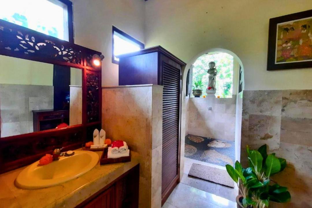 Photo of Bathroom in Nyuh Kuning