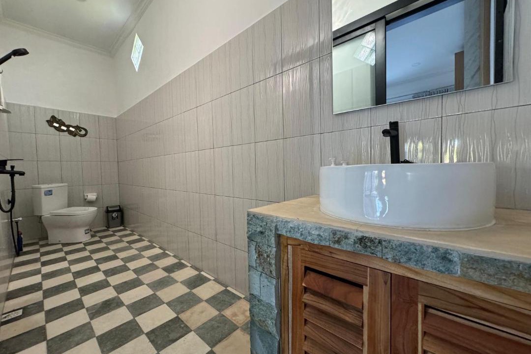 Photo of Bathroom in Kalibukbuk