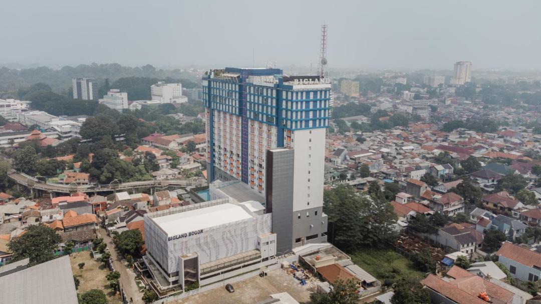 Photo of Buildings in Bogor Tengah