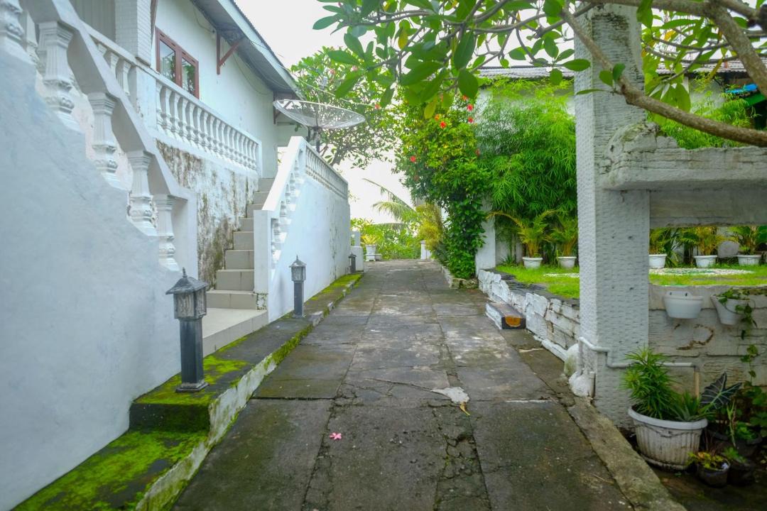 Photo of Others in Kretek