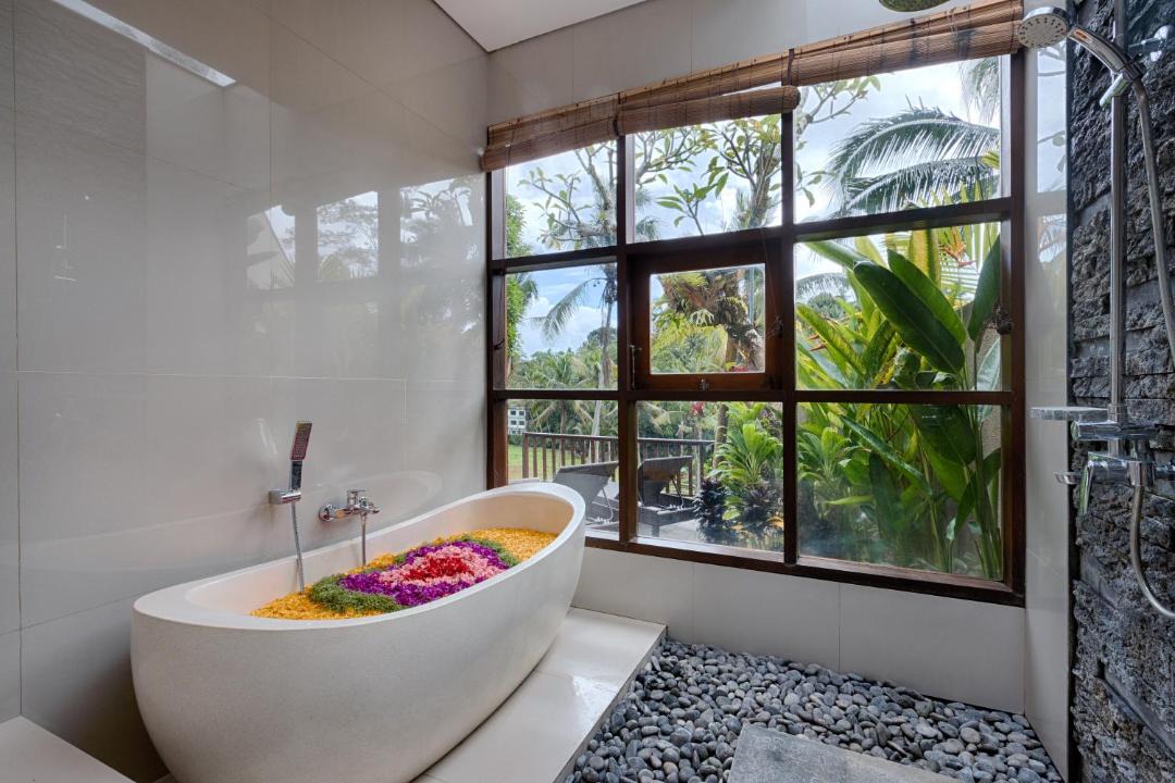 Photo of Bathroom in Keliki
