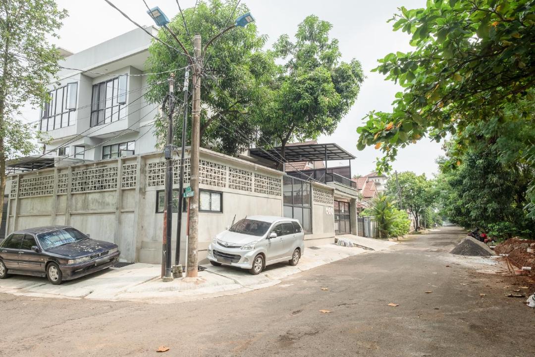 Photo of Buildings in Jatinegara