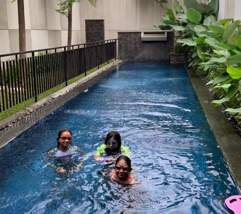 Photo of Human In Picture in Jakarta