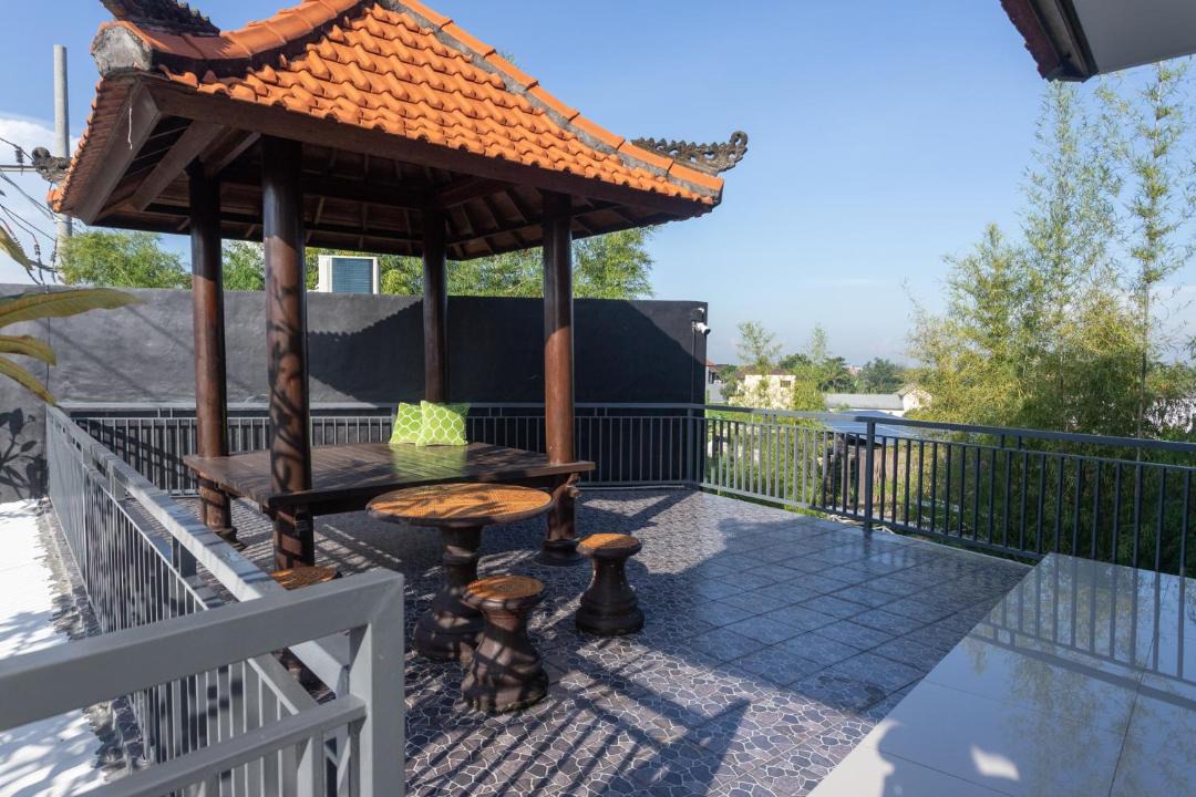 Photo of Patio Balcony in Babakan