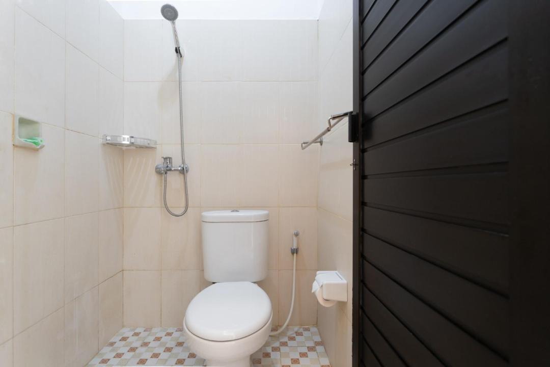 Photo of Bathroom in Babakan