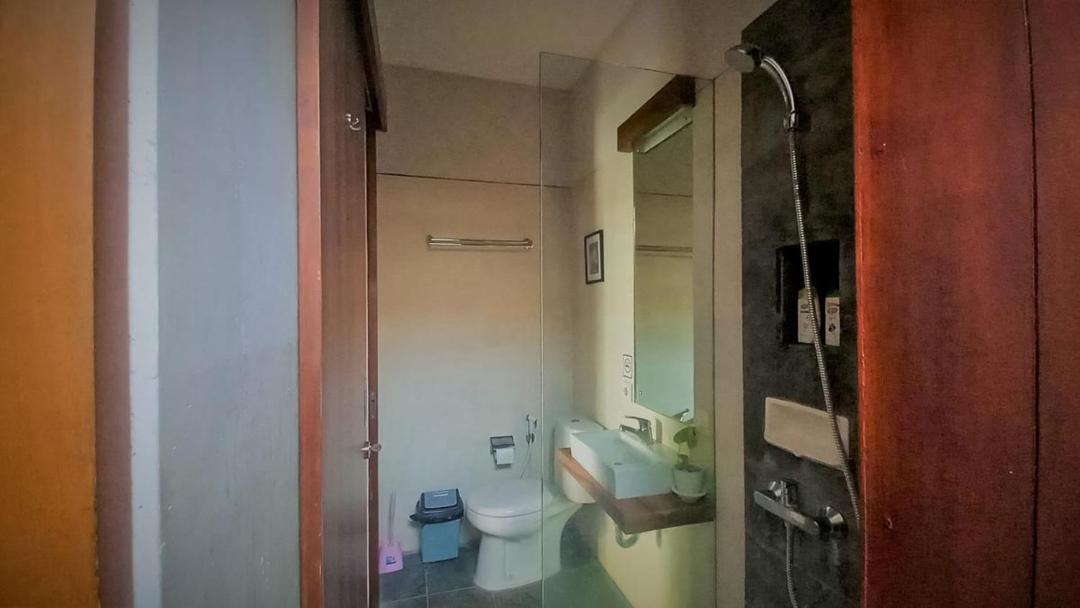 Photo of Bathroom in Sidakarya