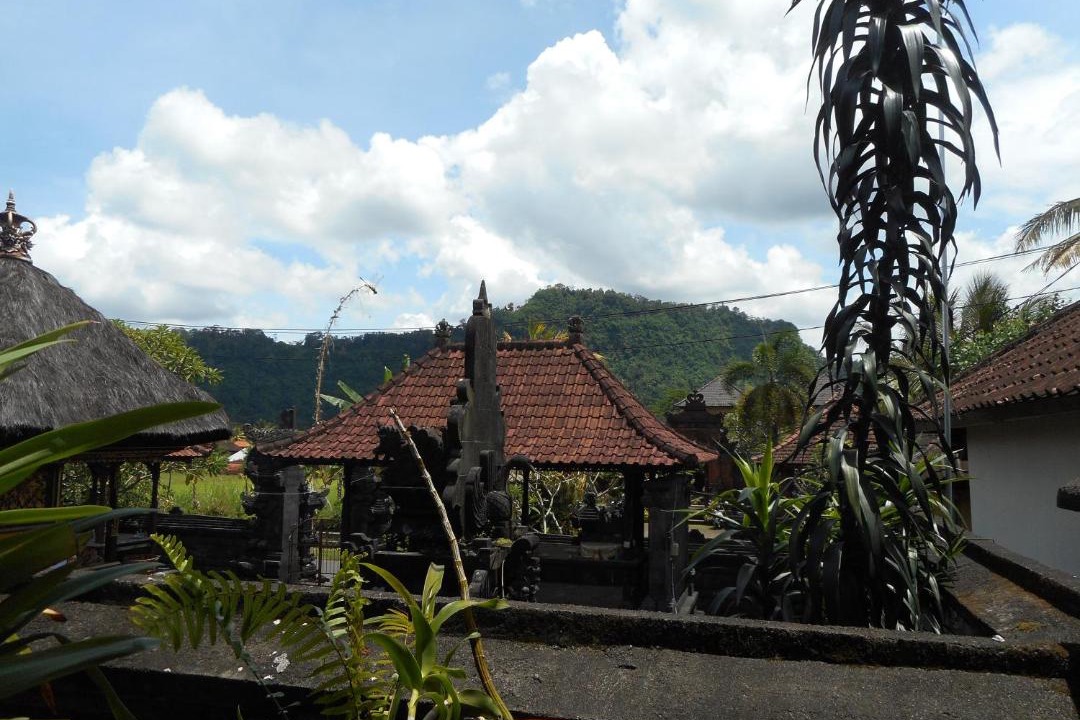 Photo of Buildings in Sidemen