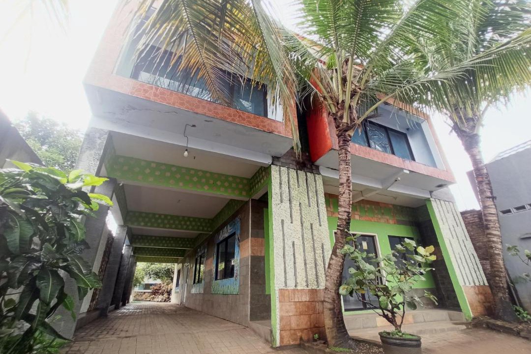 Photo of Buildings in Kepanjen
