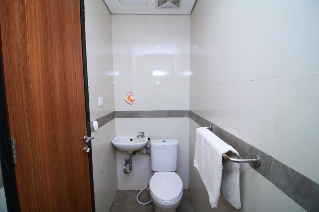 Photo of Bathroom in Gandaria-selatan