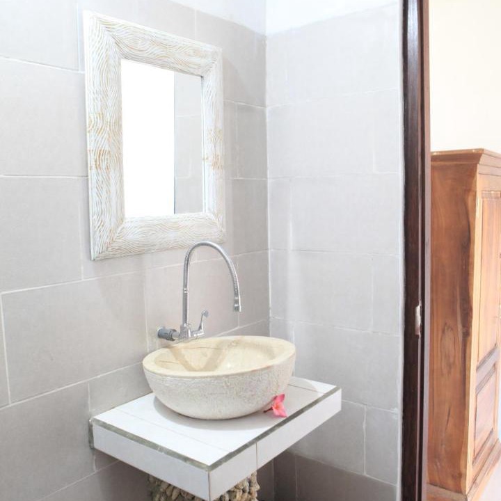 Photo of Bathroom in Klumpu