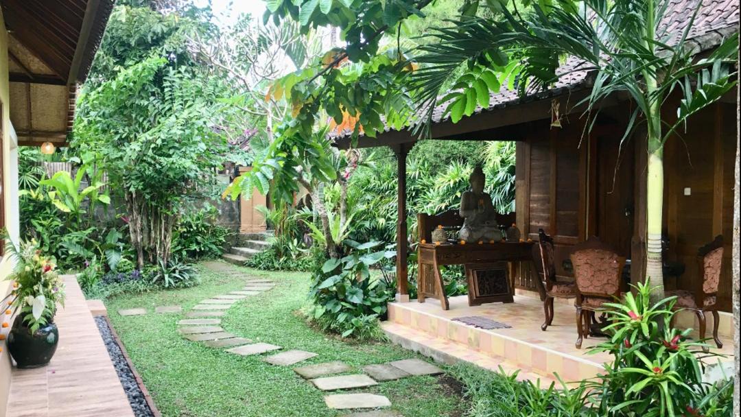 Photo of Patio Balcony in Kedewatan