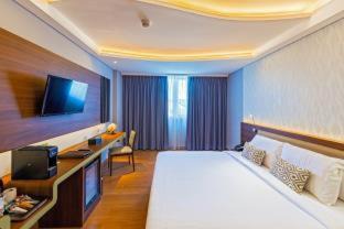 Photo of Bedroom in By Pass Ngurah Rai